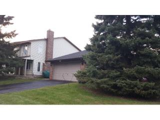 4710 Osage Pt, Saint Paul, MN 55122-2625