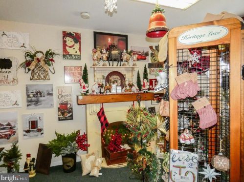 500 Tansboro Rd, Berlin Boro NJ  08009-9009 exterior