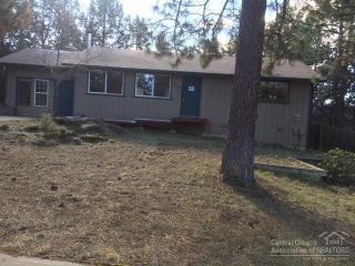 215 Maricopa Dr, Bend, OR 97702-1144