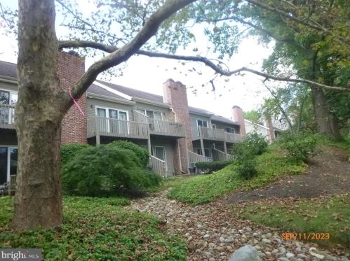 105 Cheswold Ct, Wayne, PA