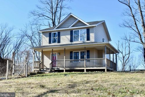 801 High Top Rd, Linden VA  22642-5445 exterior