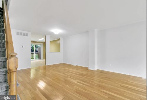 4753 Weatherhill Dr, Wilmington DE  19808-1939 exterior