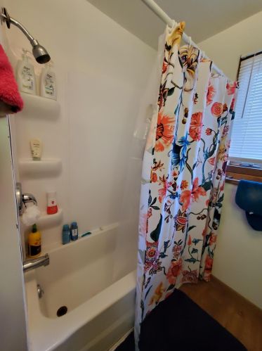 731 7 Ave, Pipestone MN 56164-2042 exterior