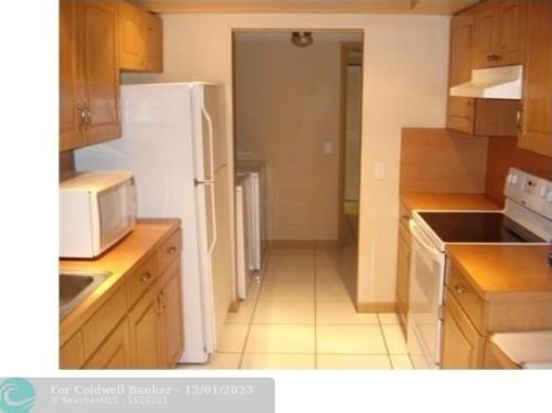 1101 124th Ave, Hollywood FL  33026-4321 exterior