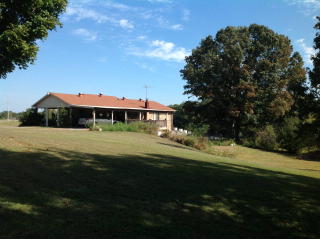 445 Bob Johnson Ln, Cookeville, TN 38501-8919