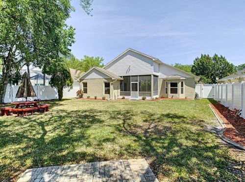 4784 Ridgemoor Cir, Palm Harbor FL  34685-3149 exterior