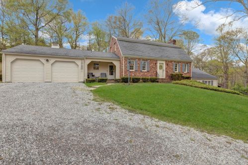 173 Stuber Rd, New Brighton, PA 15066-3345