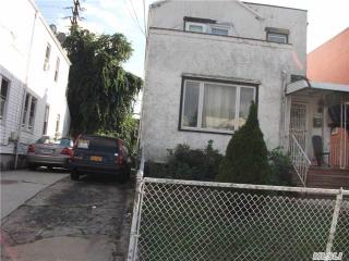 22848 Mentone Ave, Jamaica, NY 11413-2929