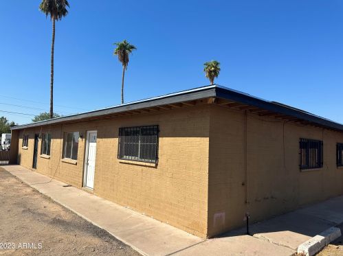 9837 11th Ave, Phoenix, AZ 85041-8933