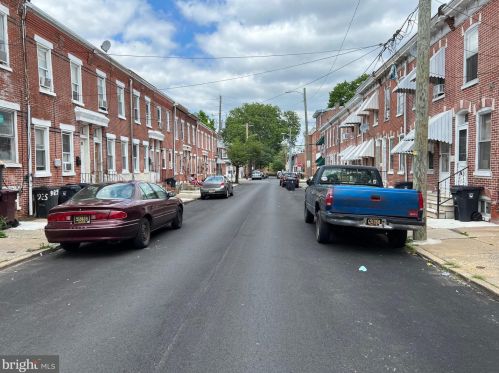 916 Kirkwood St, Wilmington, DE 19801-4002