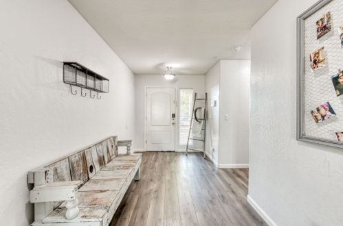 225 Stanford Ave, Fresno, CA 93727-3542