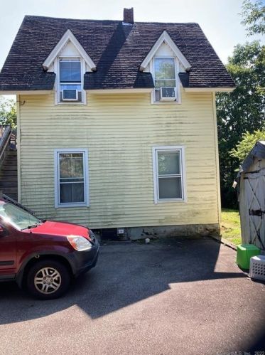 32 Centennial St, Putnam CT  06260-2001 exterior