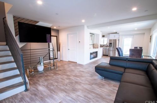 6160 Pacific Coast Hwy, Redondo Beach CA  90277-5907 exterior