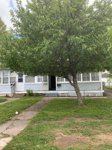 821 New Britain Ave, Hartford, CT 06106-3918