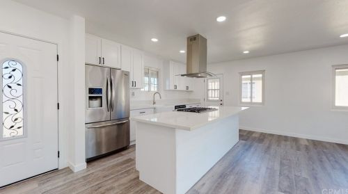 736 Montebello Blvd, Montebello CA 90640-2534 exterior