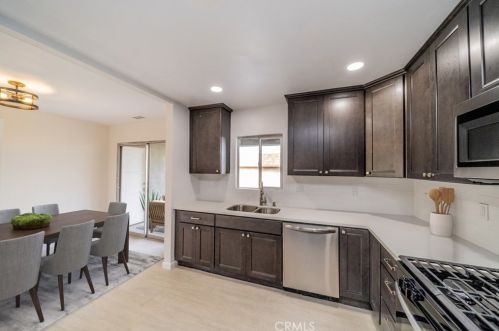 760 Canary St, Colton CA  92324-1506 exterior