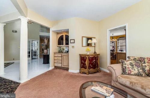 329 Mdw Dr, Navy Sup Dpt PA 17055-5187 exterior