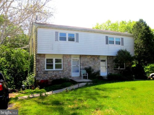 1224 Valley Rd, Pottstown, PA 19464-2438