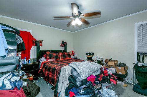 11581 Pkwy Dr, Floral Park NY  11003-3934 exterior