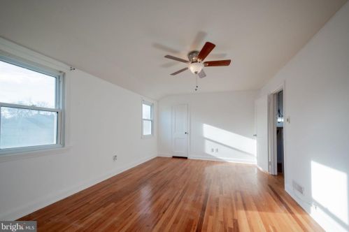 20 Alvil Rd, Wilmington DE  19805-2030 exterior