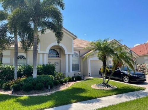 3791 Victoria Rd, West Palm Beach, FL 33411-6441