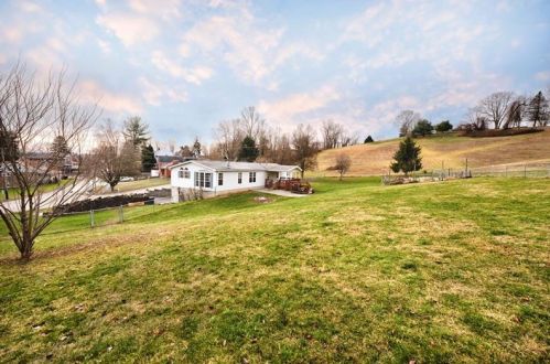 100 Telegraph Rd, West Brownsville, PA 15417-9582