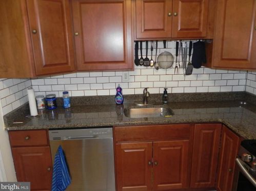 12 Regent Ct, Willingboro NJ  08046-2525 exterior