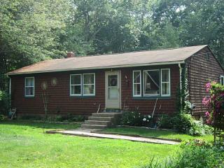 440 Gardiner Rd, Richmond, RI 02892-1068