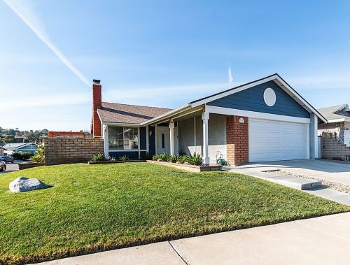 27513 Raindance Pl, Santa Clarita, CA 91350-1776