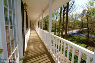 312 Altoona Dr, Fredericksburg VA  22401-1102 exterior