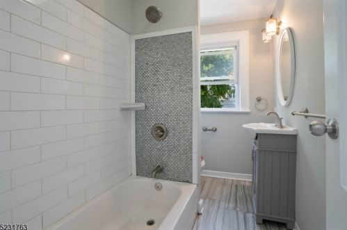 551 Leo St, Industrial Hillside NJ  07205-1726 exterior