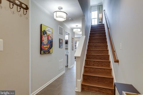 15399 Rosemont Manor Dr, Haymarket VA  20169-6271 exterior