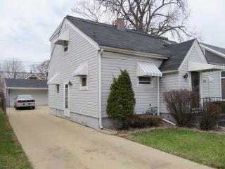 7020 36th Ave, Kenosha WI  53142-3947 exterior