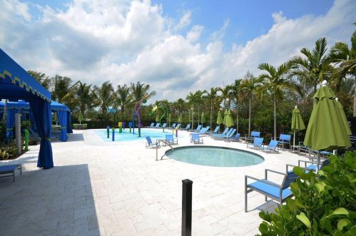 8775 Sydney Harbor Cir, Delray Beach FL  33446-9662 exterior