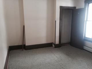 87 City Ter, Newburgh NY  12550-4410 exterior