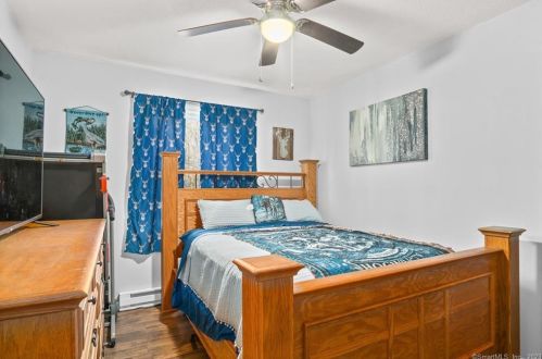 1554 Route 12, Gales Ferry CT  06335-1838 exterior