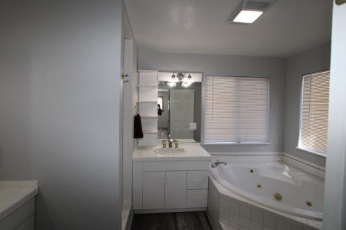 114 Meadow Ln, Big Bear City CA  92314-9410 exterior