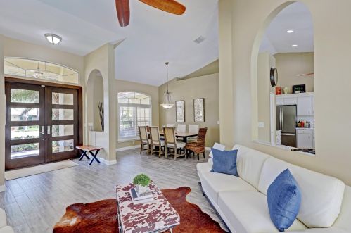 1241 Bimini Ln, West Palm Beach FL  33404-2770 exterior
