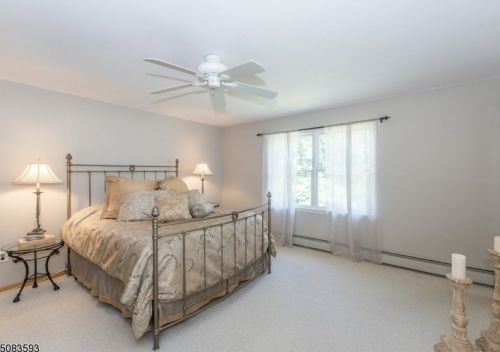 543 Rifle Camp Rd, West Paterson NJ  07424-3103 exterior