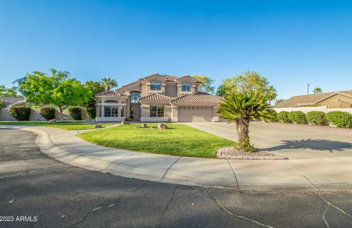 400 Constitution Ct, Gilbert, AZ 85233-8569