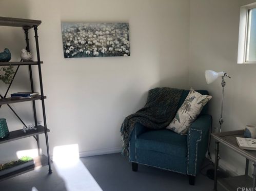 17430 7 Spg Way, Riverside CA 92504-9454 exterior