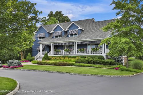 540 Little Silver Point Rd, Little Silver, NJ 07739-1736