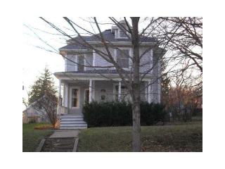 218 Huber St, Fairview, IA 52205-1422
