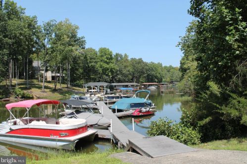 173 Windwood Coves Blvd, Mineral VA  23117-4852 exterior