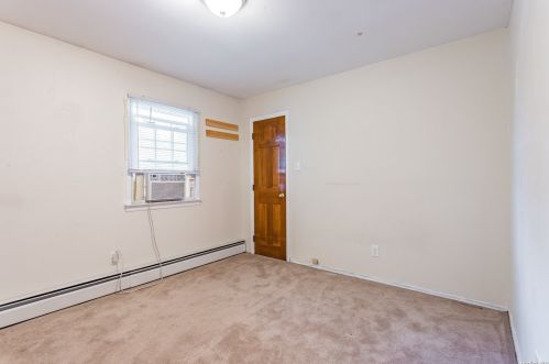 292 Parkside Ave, Miller Place NY  11764-3521 exterior