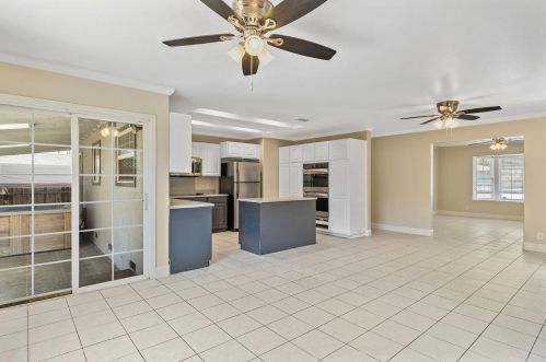 226 Oregon St, Ripon CA  95366-2145 exterior