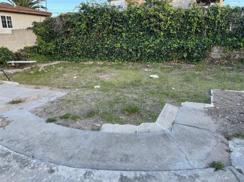 137 San Jacinto Dr, San Diego, CA 92114-3730