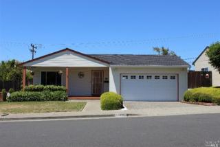 1401 Lassen St, Vallejo, CA 94591-4020