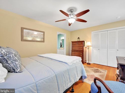 224 Maple St, Ephrata PA  17522-2513 exterior