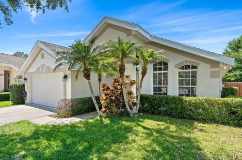 6 Bay Gull Ct, Daytona Beach, FL 32119-8306